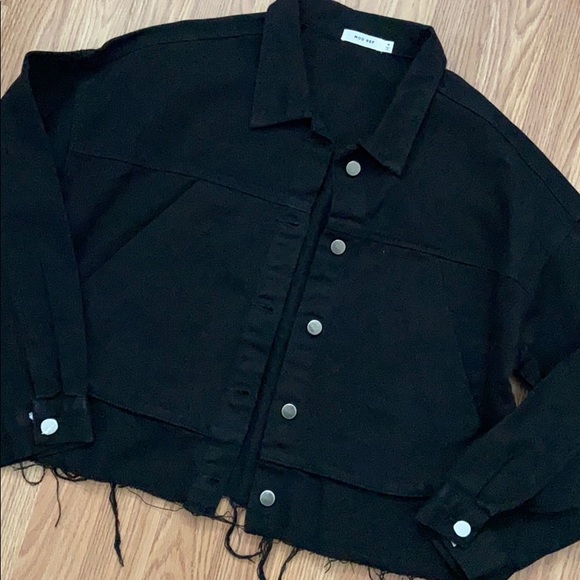New Mod Ref Black Crop Raw Hem Denim Jacket - Picture 3 of 8